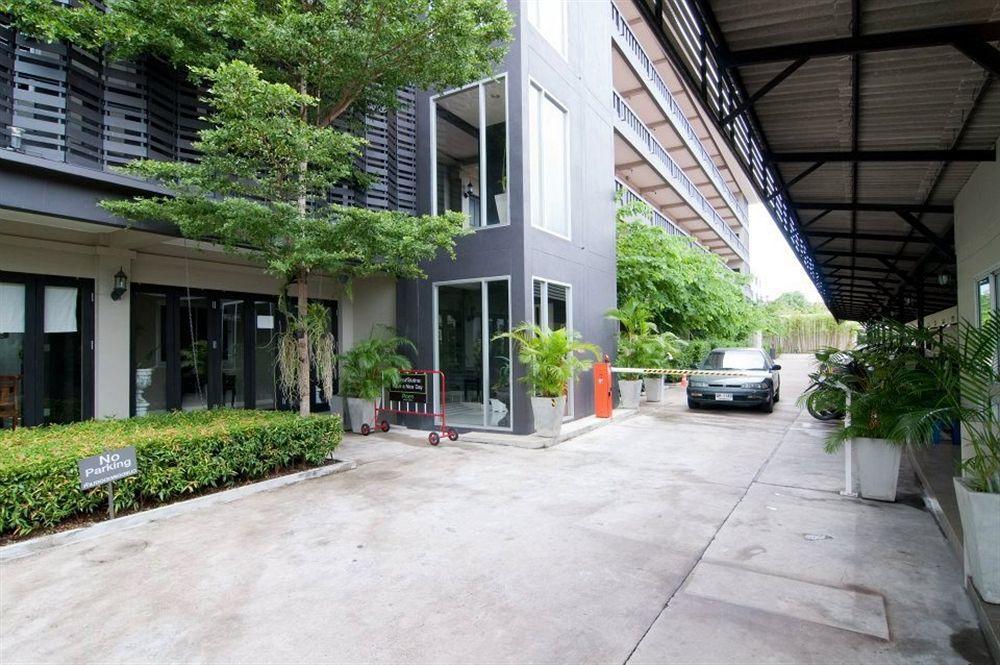 Ploen Pattaya Residence By Tolani Kültér fotó
