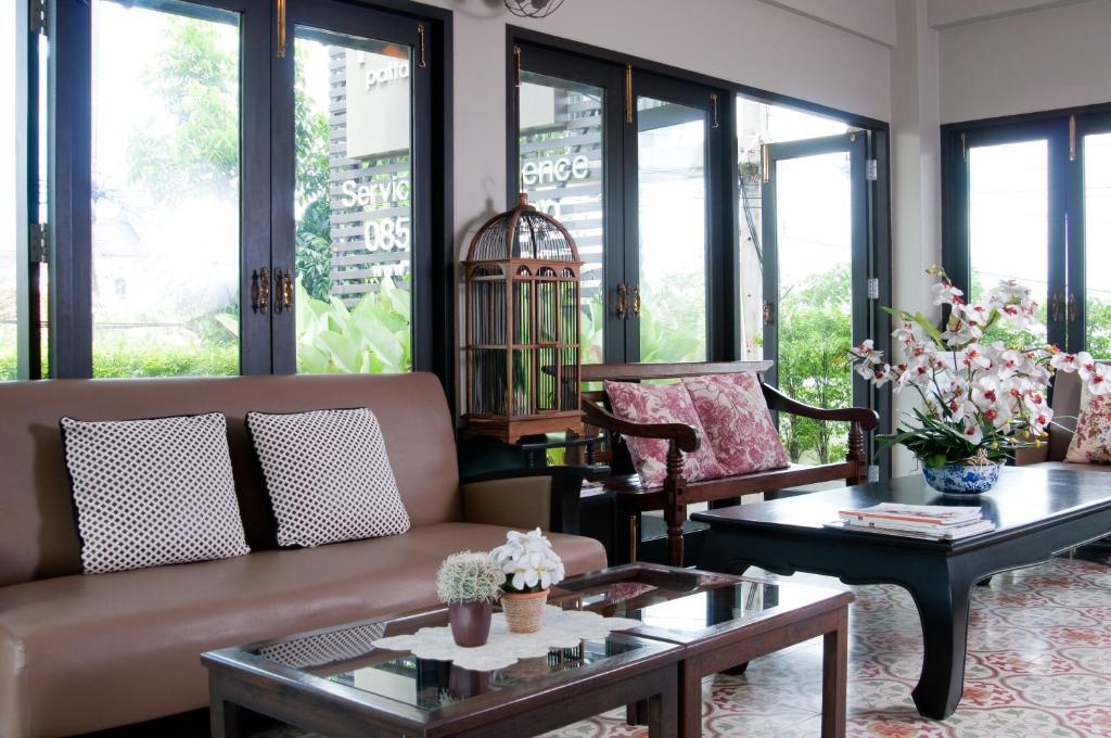 Ploen Pattaya Residence By Tolani Kültér fotó