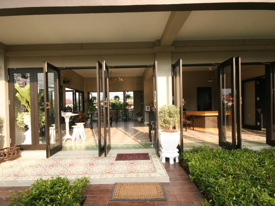 Ploen Pattaya Residence By Tolani Kültér fotó